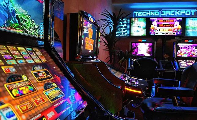 پاکستان میں Gambino Slots کا آن لائن کیسینو سیکشن کھولیں۔